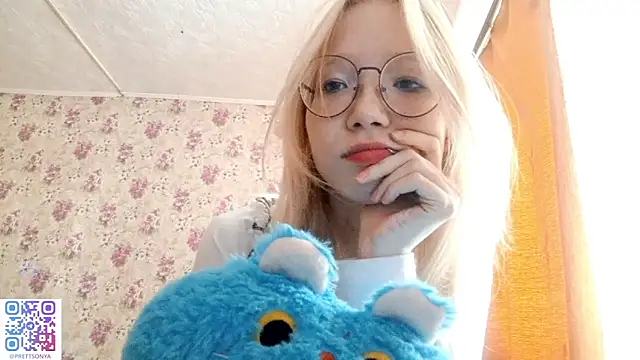 SoniqBliss online show from March 11, 7:47 am