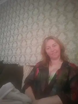 Snapshot of ChristinaYork chatting on May 21, 8:10 am ChristinaYork online show from May 21, 8:10 am