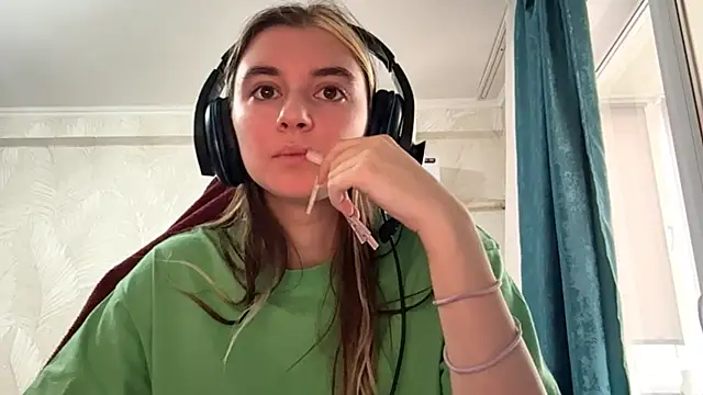 PluralPalaver online show from March 3, 7:14 am