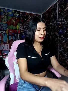 charlottte wh online show from March 12, 12:33 pm