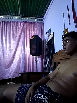 Snapshot of luis230436 chatting on April 8, 5:46 pm luis230436 online show from April 8, 5:46 pm