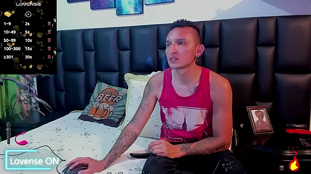 Mike Waters online show from February 28, 12:44 am