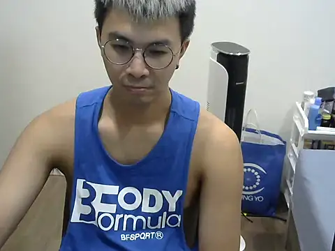 silverwolfwoof online show from May 9, 4:34 pm