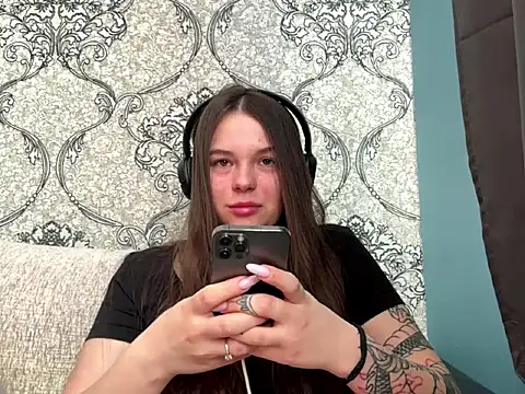 AkikoAnkrom online show from March 15, 1:06 pm