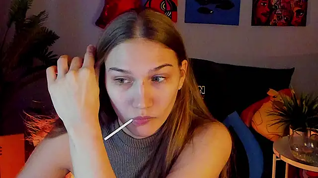 Sweet Emilya online show from March 15, 3:23 am