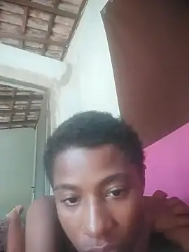 Snapshot of rakeliii chatting on May 4, 2:35 pm rakeliii online show from May 4, 2:35 pm