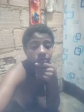 Snapshot of rakeliii chatting on June 15, 8:22 pm rakeliii online show from June 15, 8:22 pm