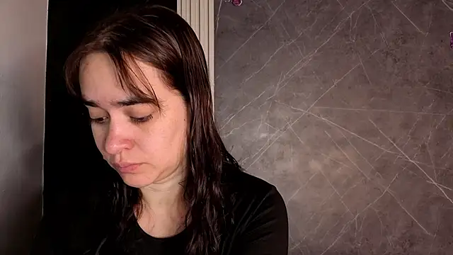 Snapshot of _VALERIAGOMEZ chatting on May 21, 12:23 pm VALERIAGOMEZ online show from May 21, 12:23 pm
