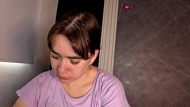 Snapshot of _VALERIAGOMEZ chatting on May 25, 12:33 pm VALERIAGOMEZ online show from May 25, 12:33 pm