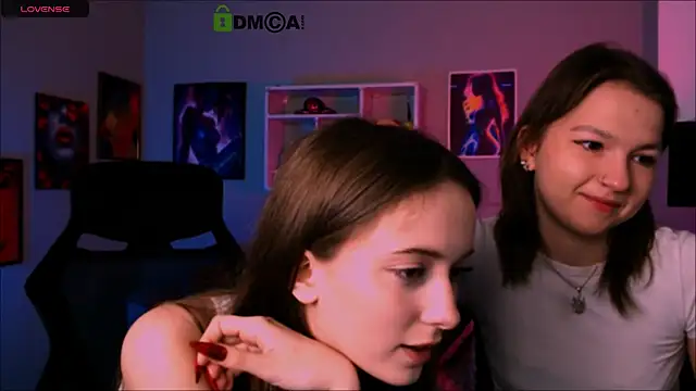 Snapshot of chloe_ley chatting on May 8, 6:57 pm chloe ley online show from May 8, 6:57 pm
