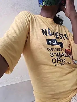 Snapshot of Nishit_pari-03 chatting on June 9, 1:39 am Nishit pari-03 online show from June 9, 1:39 am