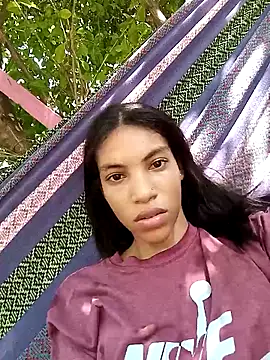 ginevere 20 online show from March 1, 7:05 pm