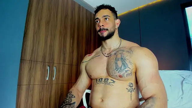 massimo visconti online show from March 13, 2:34 pm