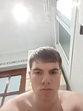 Snapshot of Alejandro27003 chatting on March 4, 6:36 pm Alejandro27003 online show from March 4, 6:36 pm