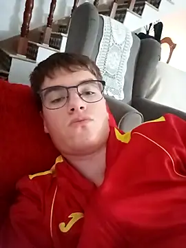 Snapshot of Alejandro27003 chatting on March 11, 3:40 pm Alejandro27003 online show from March 11, 3:40 pm