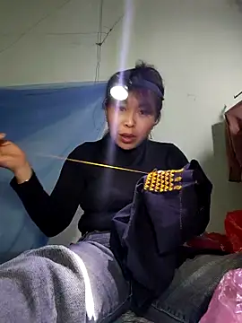 MiuNazz online show from March 18, 2:20 pm