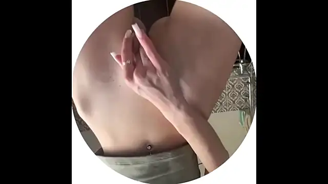 Snapshot of sex_boooy_girl chatting on March 4, 12:11 pm sex boooy girl online show from March 4, 12:11 pm