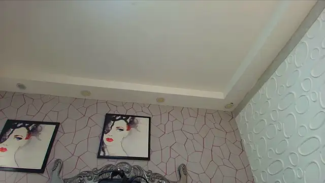 Genesisraydenx online show from April 29, 8:26 pm