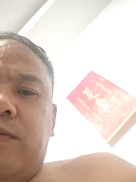 wanggang880903 online show from July 5, 5:42 pm