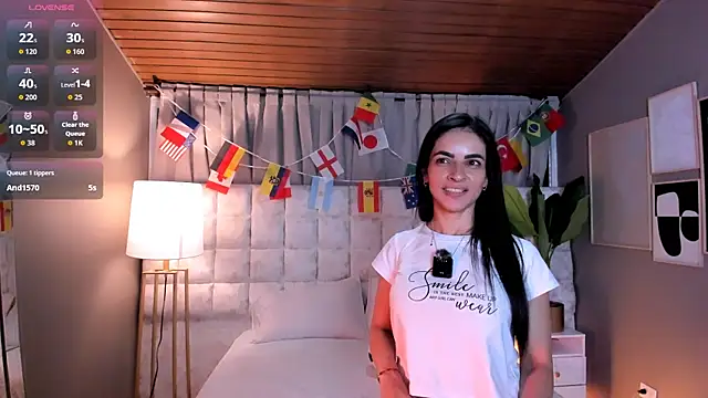 Snapshot of Samantha_Velle chatting on June 13, 1:42 pm Samantha Velle online show from June 13, 1:42 pm