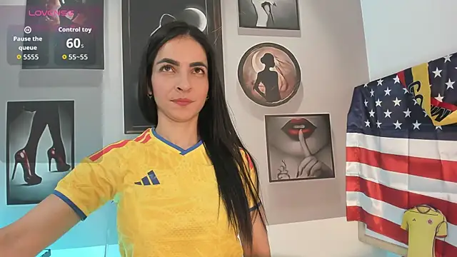 Samantha Velle online show from July 3, 9:32 pm