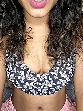 Snapshot of Akni_ chatting on June 29, 5:24 pm Akni online show from June 29, 5:24 pm