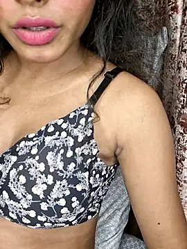 Snapshot of Akni_ chatting on July 19, 9:07 pm Akni online show from July 19, 9:07 pm