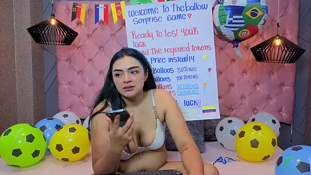 Snapshot of SARA_HORNY- chatting on June 13, 6:44 am SARA HORNY- online show from June 13, 6:44 am