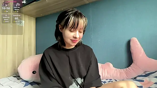 Snapshot of AueshaSimon chatting on June 27, 6:29 am AueshaSimon online show from June 27, 6:29 am