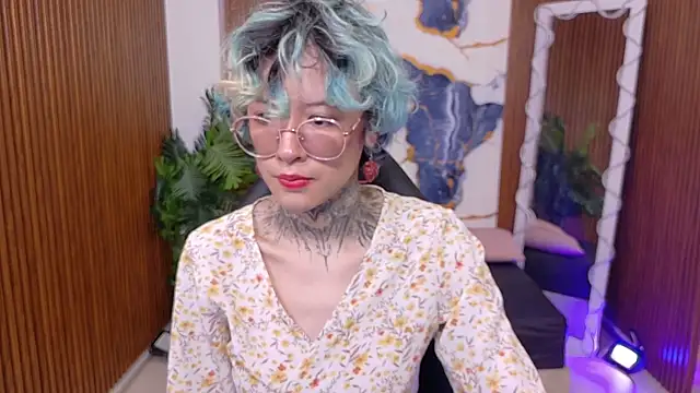 Snapshot of Lyra_tay chatting on June 11, 7:01 pm Lyra tay online show from June 11, 7:01 pm