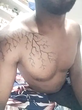 Hunkytop online show from March 9, 5:50 pm