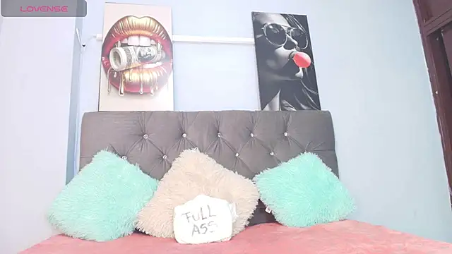 Ebonny Brown online show from March 17, 8:01 pm