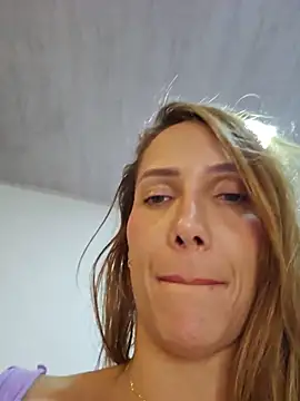 Snapshot of candy-xxx chatting on June 11, 2:53 am candy-xxx online show from June 11, 2:53 am