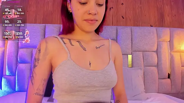 camilaa smith  online show from August 1, 7:57 pm