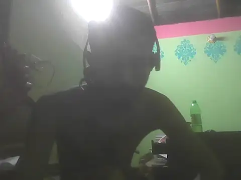 Snapshot of boykingno11 chatting on July 25, 9:01 pm boykingno11 online show from July 25, 9:01 pm