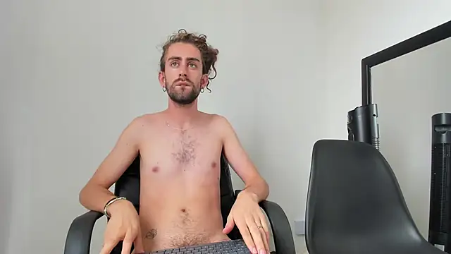 Jean And PaulXL online show from July 20, 8:55 pm
