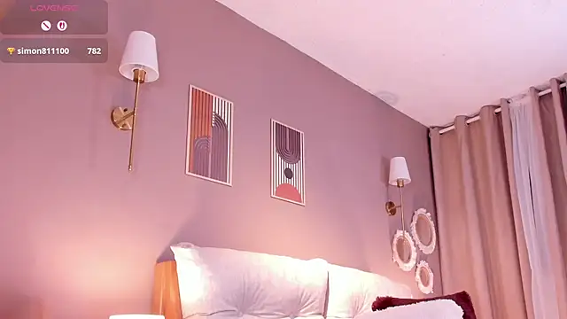 Agata Laurent  online show from June 14, 2:24 am