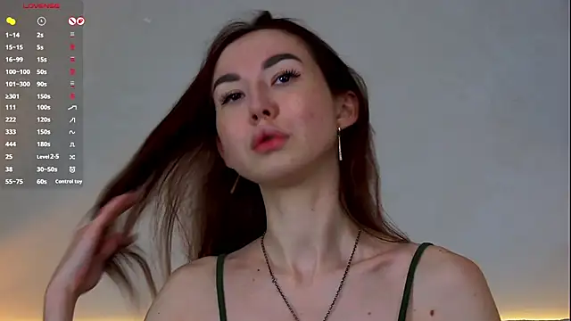 EmilyGray   online show from April 29, 7:01 am