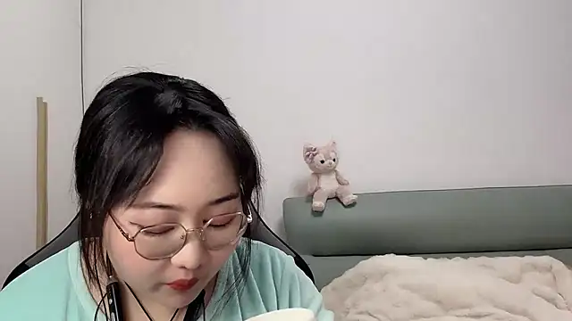 Susu-36E online show from March 13, 6:09 am