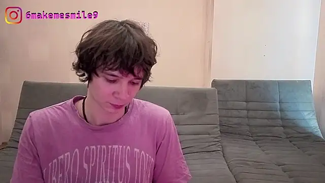 Snapshot of AnthonyCuutie chatting on August 3, 5:17 am AnthonyCuutie online show from August 3, 5:17 am