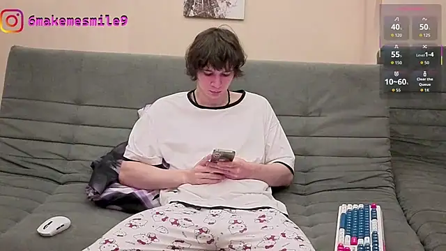 Snapshot of AnthonyCuutie chatting on August 9, 2:35 am AnthonyCuutie online show from August 9, 2:35 am