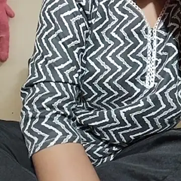 Snapshot of QUEEN_LADYY chatting on March 20, 10:31 am QUEEN LADYY online show from March 20, 10:31 am