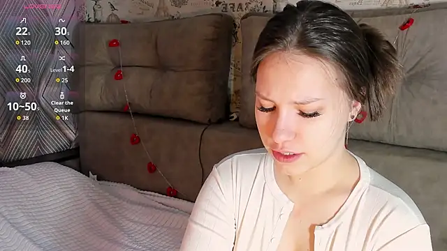 SelenaWarmm online show from March 19, 4:05 am