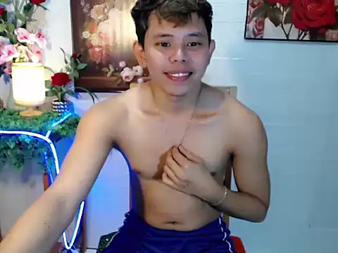 Snapshot of Baby_Maxxx chatting on May 16, 2:16 pm Baby Maxxx online show from May 16, 2:16 pm