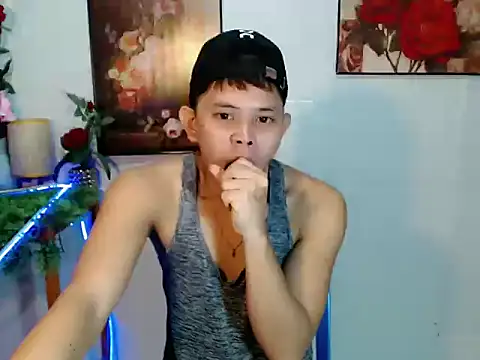 Snapshot of Baby_Maxxx chatting on July 2, 8:20 am Baby Maxxx online show from July 2, 8:20 am