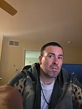 Snapshot of Biggbaddwulf7 chatting on June 26, 6:51 am Biggbaddwulf7 online show from June 26, 6:51 am