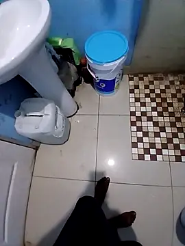 Snapshot of Tammie1 chatting on February 27, 5:35 pm Tammie1 online show from February 27, 5:35 pm