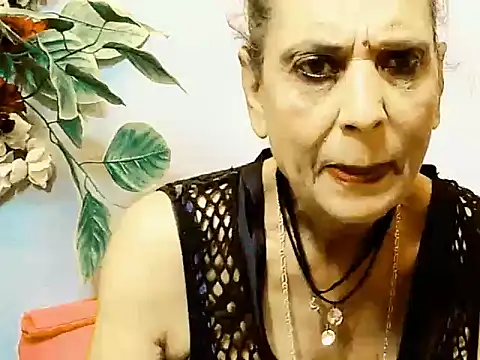 Hot queen58 online show from May 24, 7:35 am