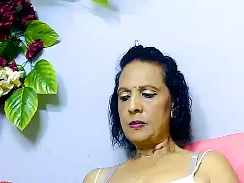Hot queen58 online show from May 28, 6:49 pm