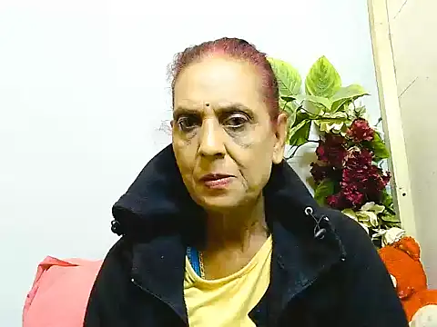 Hot queen58 online show from June 29, 6:30 am